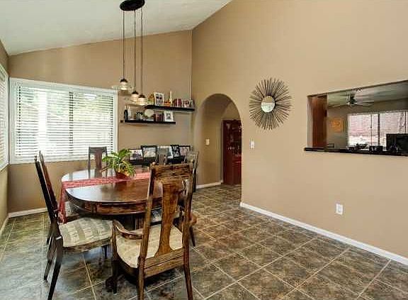 5th image of 17957 Valladares Dr