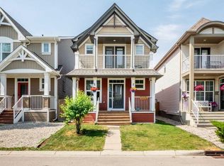 367 E Auburn Crest Way SE, Calgary, AB T3M 1R1