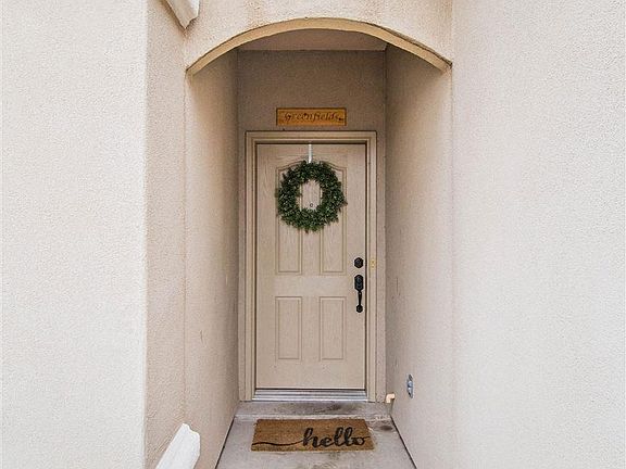 2nd image of 1611 Marquis Ln