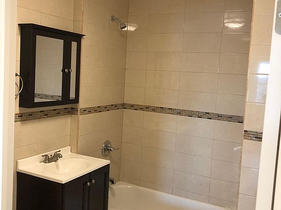 4th image of 6654 69th St #3