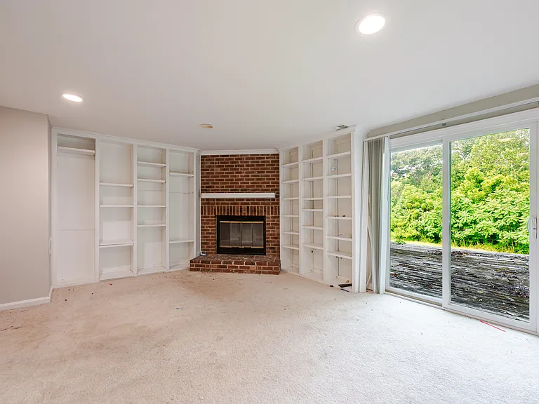 14488 Black Horse Ct — Photo 27