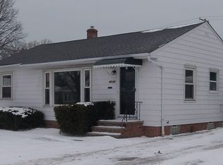 30137 Oakdale Rd, Willowick, OH 44095