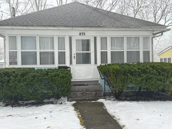 833 Backus St, Jackson, MI 49202