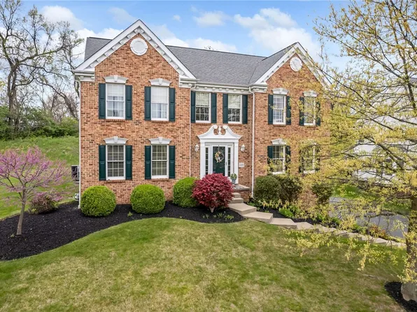 220 Molly Dr, Canonsburg, PA 15317