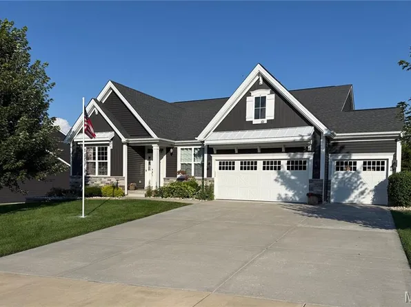 1316 Silver Fern Dr, Lake Saint Louis, MO 63367