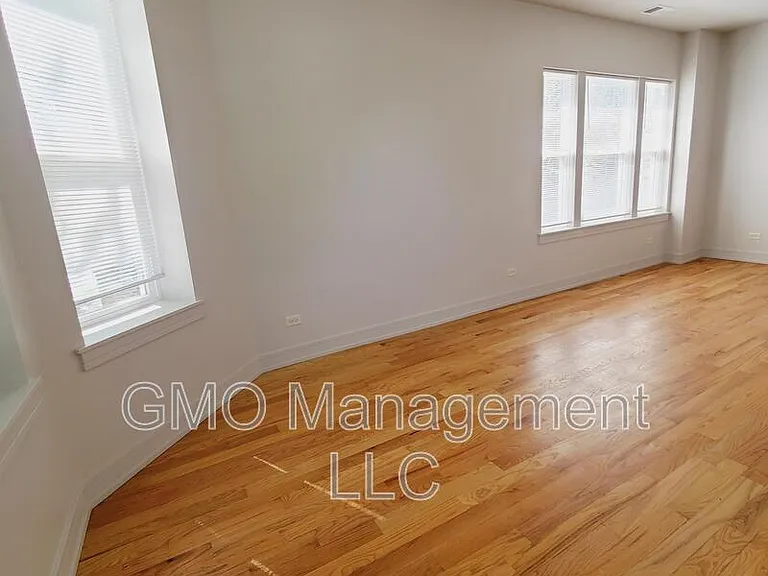 4048 W Lexington St #2 — Photo 3
