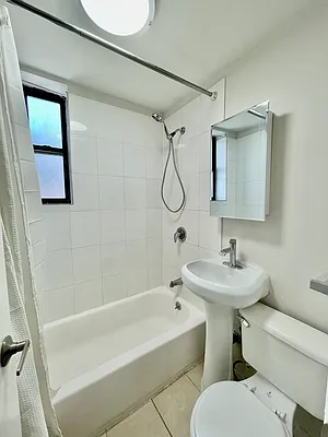 Rented by R New York | media 41