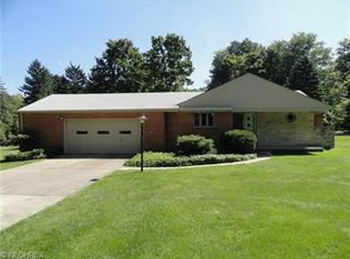 8235 Avery Rd, Broadview Heights, OH 44147