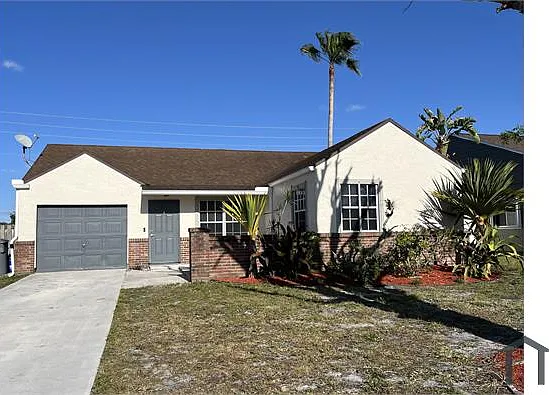 5604 Pebble Brook Ln — Photo 1