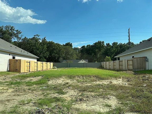 2nd image of 2419 Elliot Canyon Ln