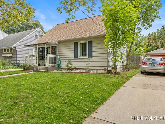 2nd image of 1505 Diamond Ave NE