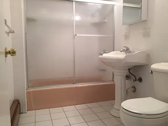 21 Lothrop St #1 — Photo 5