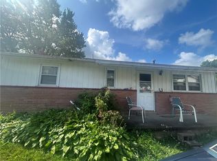 100 Quarry St, Rochester, PA 15074