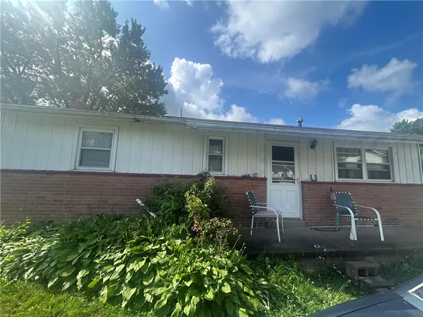 100 Quarry St, Rochester, PA 15074