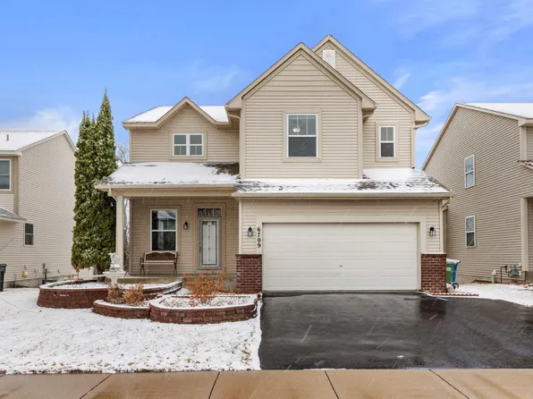 6709 Urbandale Ln N, Maple Grove, MN 55311