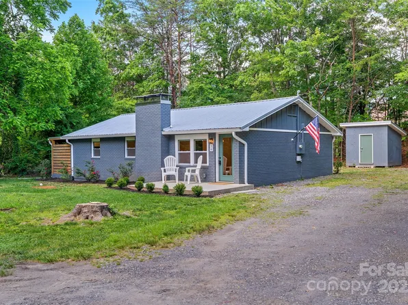 28 Reynolds School Rd, Asheville, NC 28803