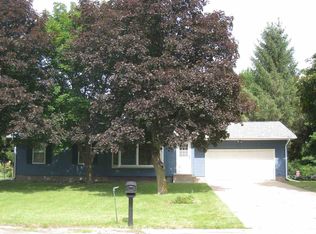 11725 29th St W, Milan, IL 61264