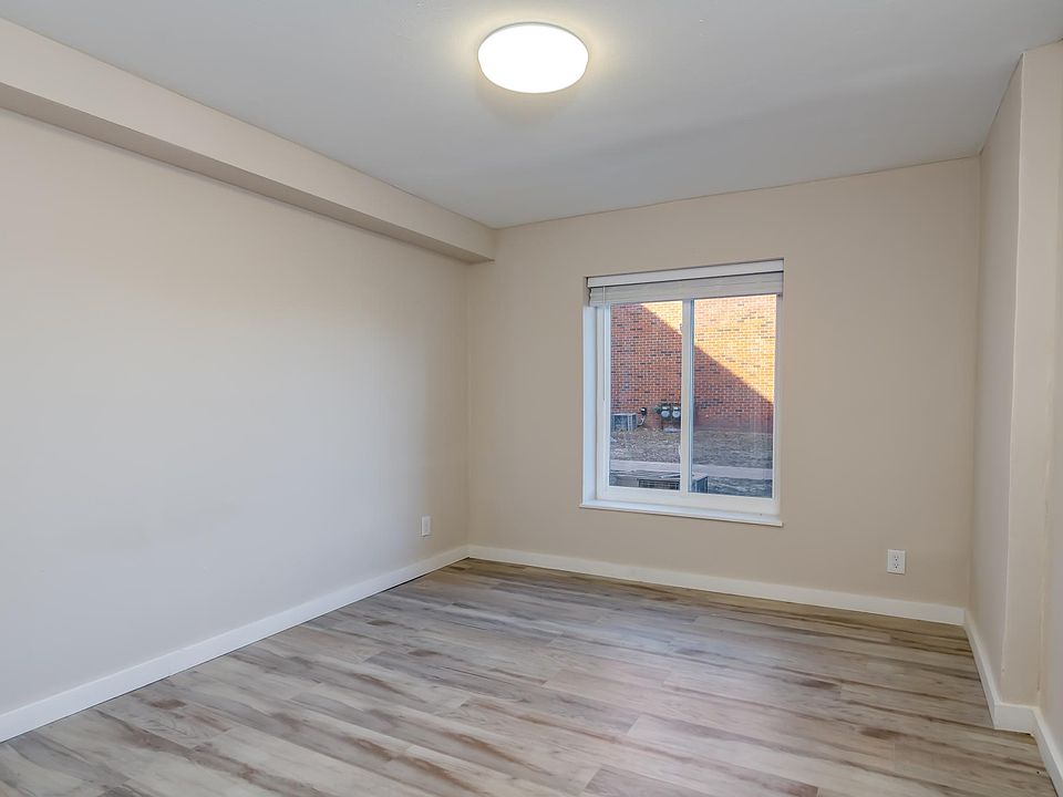 1st image of 4335 Barcelos Dr