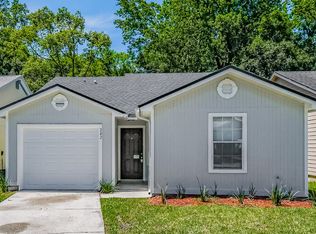 282 Aquarius Cir, Jacksonville, FL 32216