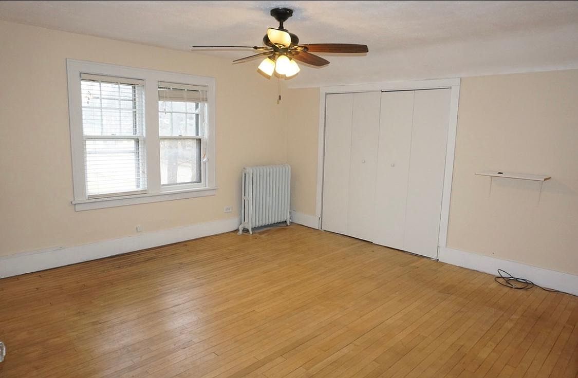 1402 N Sheridan Rd, Waukegan, IL 60085 Zillow