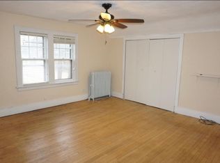 1402 N Sheridan Rd, Waukegan, IL 60085