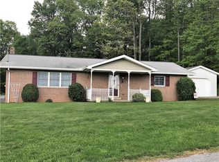169 Oaks Point Rd, Blairsville, PA 15717