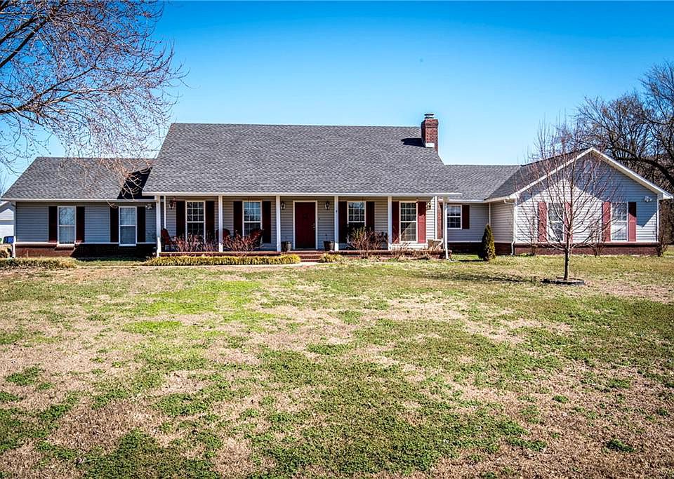 1st image of 11114 Spring Mountain Dr