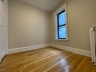 Rented by Hillel Realty Group