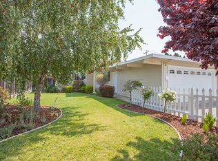 1733 Hamlet St, San Mateo, CA 94403