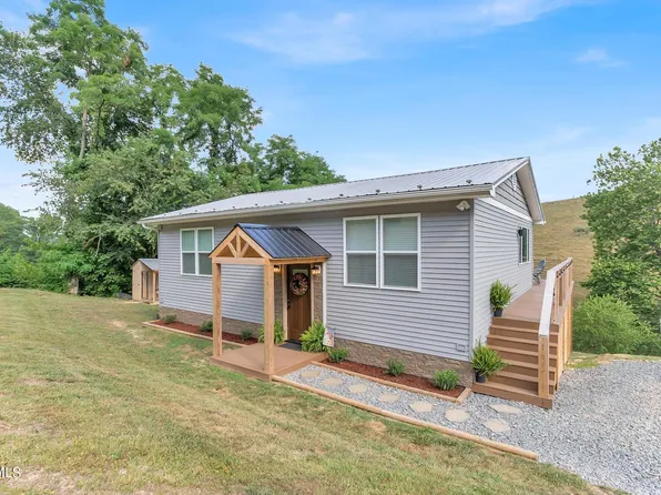 28 Deepwood Dr, Cleveland, VA 24225