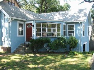 290 Edge Hill Rd, Milton, MA 02186