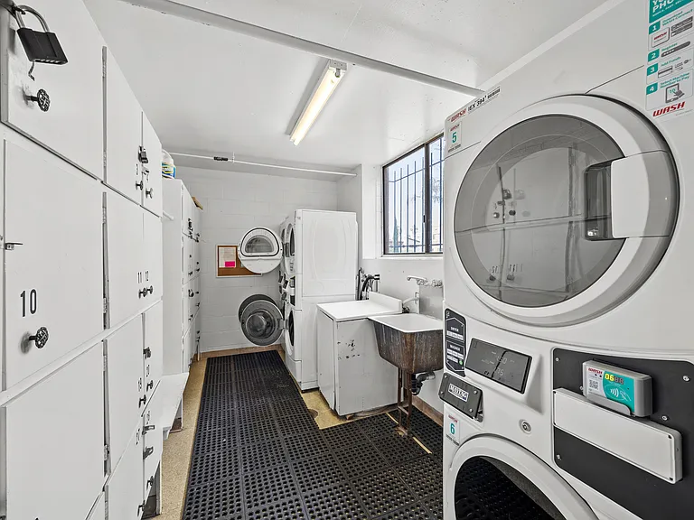 3665 E 1st St #205 — Photo 9