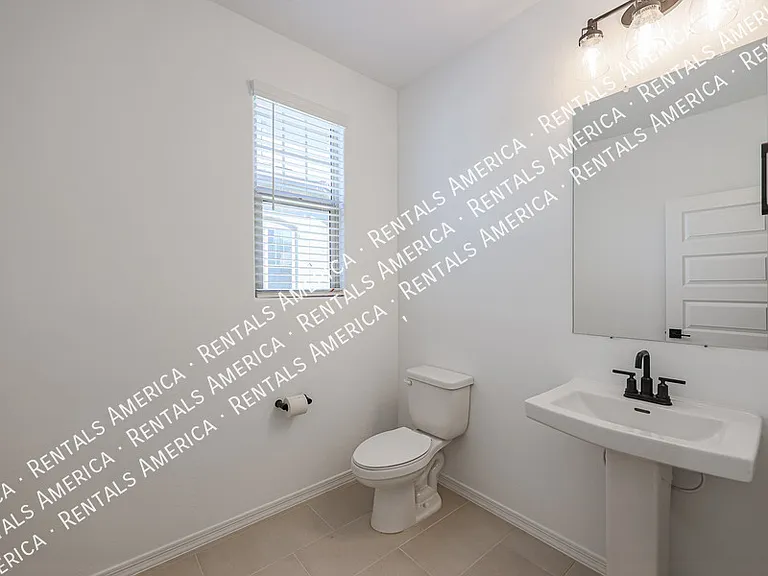 3768 N 99th Dr — Photo 16