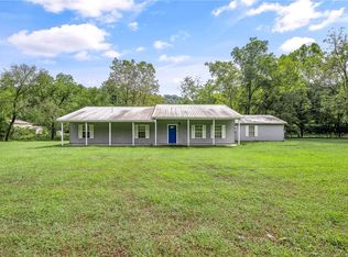 12722 E State Highway 90, Washburn, MO 65772