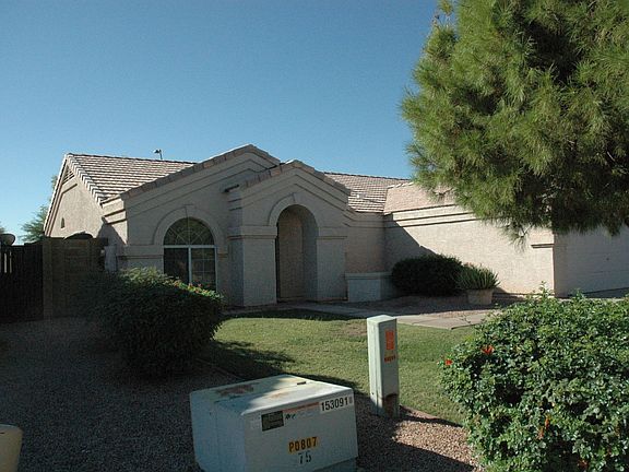 2nd image of 2325 E Sherri Dr