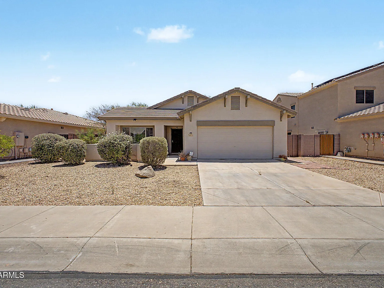 3 bed, 2.0 bath, 1600 sqft, $1,995 — Photo 1