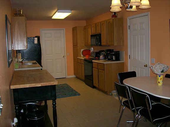 2nd image of 204 N Catamount Blvd