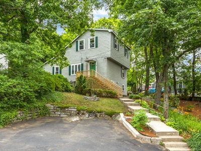 5 Ledge St, Melrose, MA, 02176