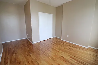 Rented by Nest Seekers International