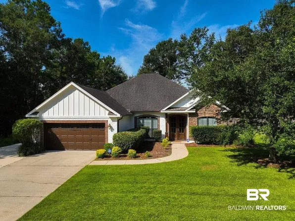 8392 Delta Woods Dr, Bay Minette, AL 36507