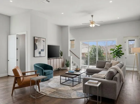 12113 Beautybrush Dr, Bee Cave, TX 78738