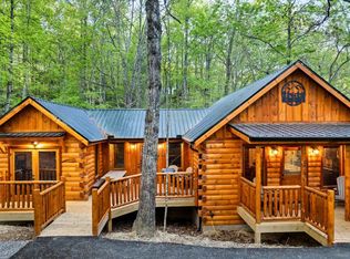 2413 Bobs Pass, Sevierville, TN 37876