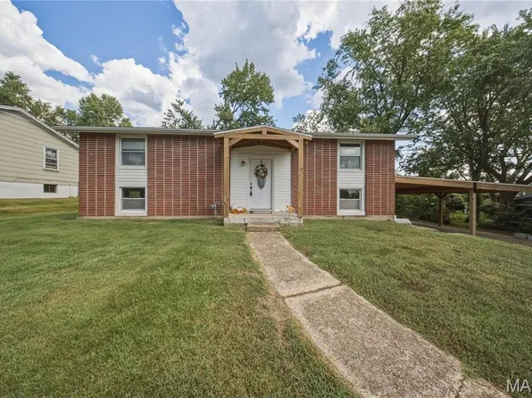 7 Southview Dr, Rolla, MO 65401