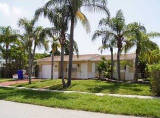 300 SW 77th Ave, North Lauderdale, FL 33068