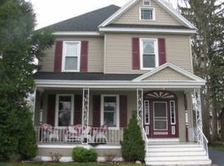 104 W 1st Ave, Johnstown, NY 12095