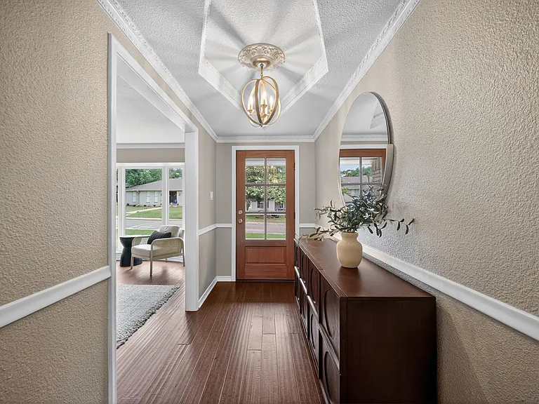 9660 Timberleaf Dr — Photo 13