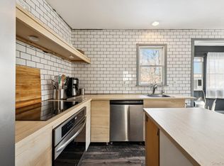 176 Maple Avenue, Flanders, NY 11901