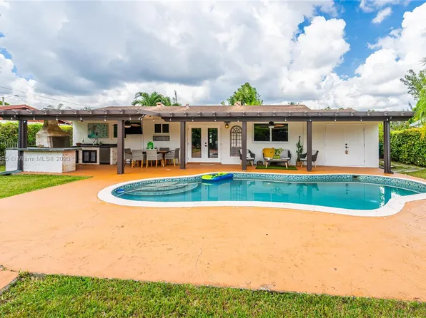 5701 SW 109th Ave, Miami, FL 33173