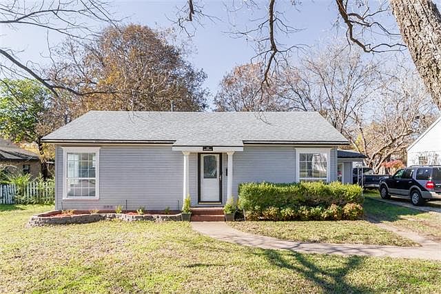 1st image of 422 Bellevue Dr