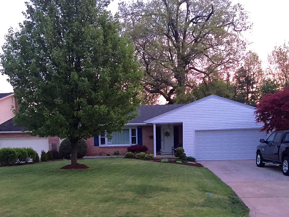 1st image of 69 Parkwood Dr